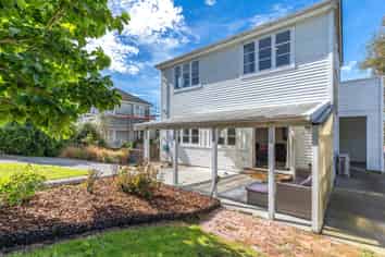 15 Tay Street, Waimataitai