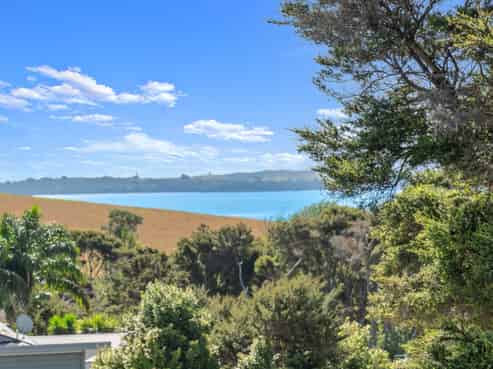 35 Te Puru Drive, Maraetai