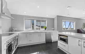 35 Te Puru Drive, Maraetai