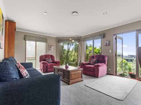 117 Ruapehu Drive, Fitzherbert