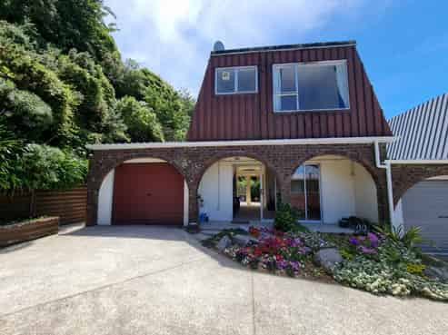 54B Acacia Avenue, Maungaraki