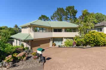 28 Calypso Way, Unsworth Heights
