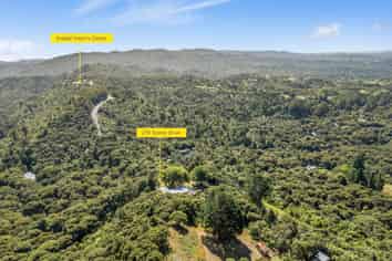 276 Scenic Drive, Titirangi