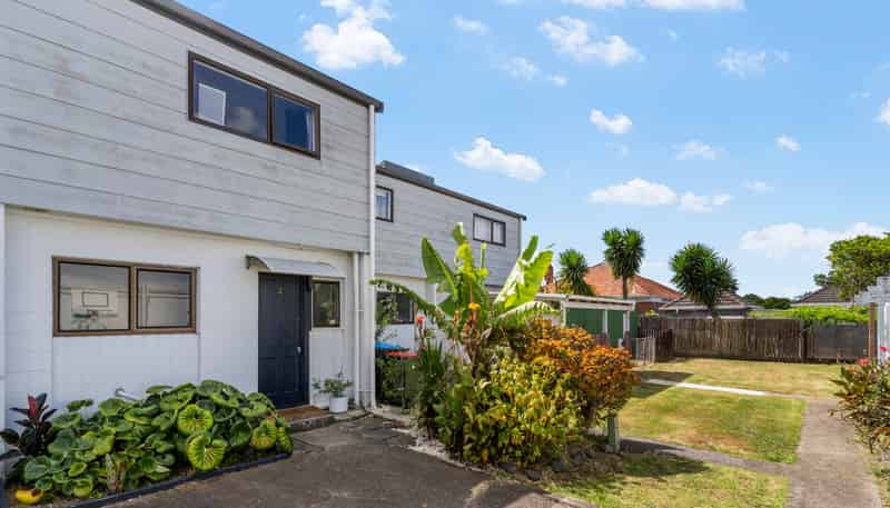 4/121 Mangere Road, Otahuhu