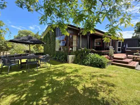 119 Awaroa Road, Helensville