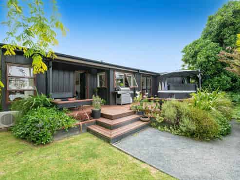 119 Awaroa Road, Helensville