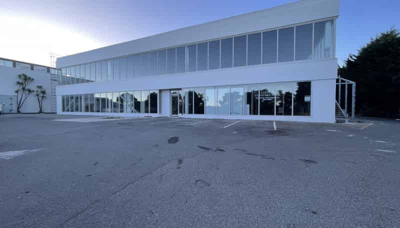 81 The Esplanade, Petone