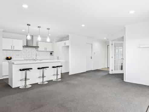 30 Taiore Crescent, MARSHLAND