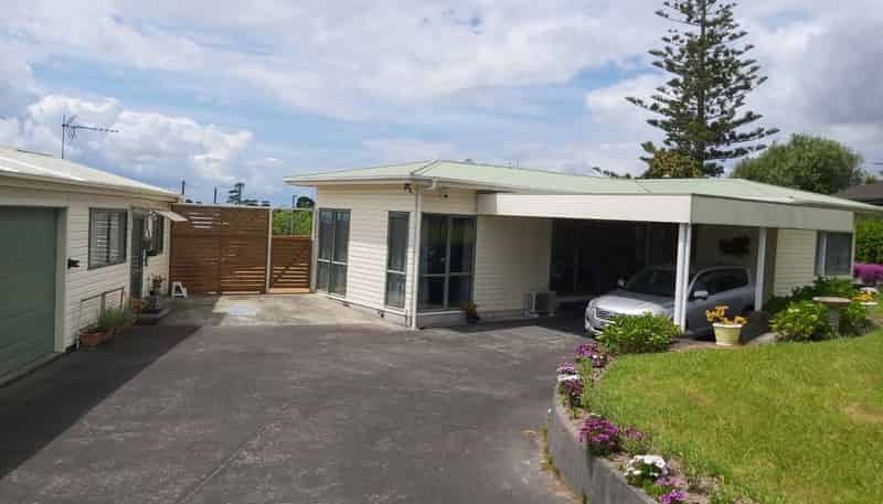  40 Waimumu Road, Massey