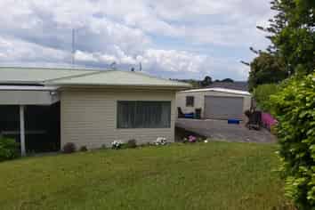  40 Waimumu Road, Massey