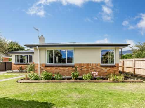 32 Totara Park Road, Clouston Park