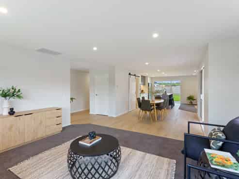 8 Kiwi Pukupuku Close, Waikanae