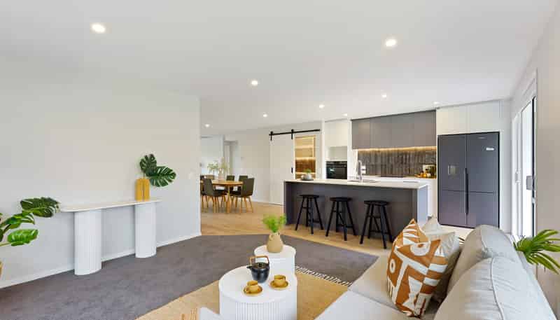 8 Kiwi Pukupuku Close, Waikanae