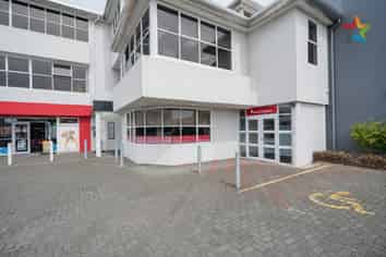 MODERN CBD OFFICE SUITE