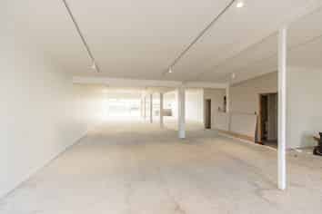 Unlimited Exposure - Hauraki Retail