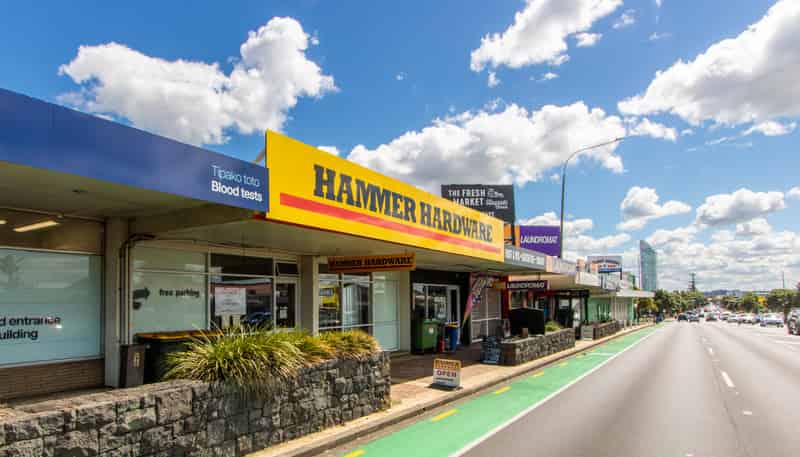 355 Lake Road, Hauraki