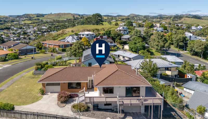 15 Philomel Crest, Welcome Bay
