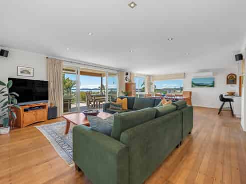 92 Beachlands Road, Beachlands