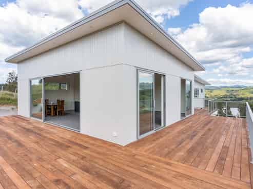 3 Rewarewa Rise, Whangamata