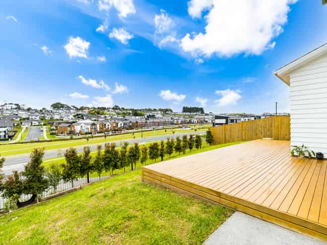 106 Colonial Drive, Millwater