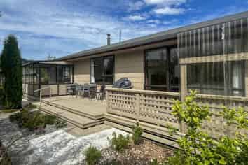 14 Anderson Street, Reefton