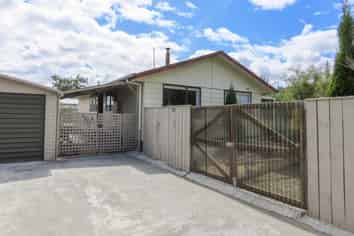 14 Anderson Street, Reefton