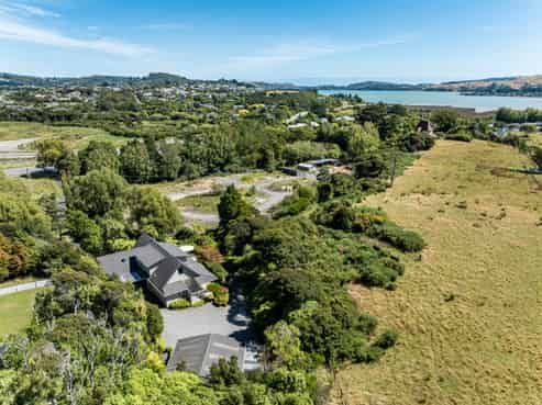 33 Paremata Haywards Road, Pauatahanui