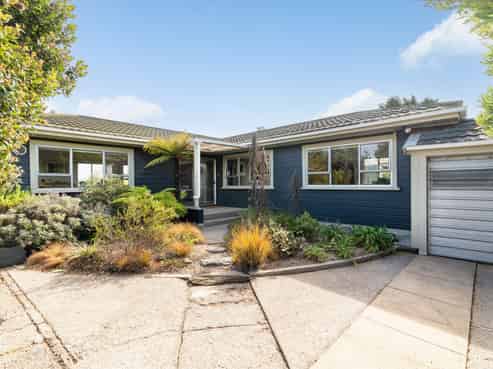 596 Brighton Road, Westwood