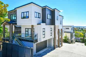 4225A Great North Road, Glendene