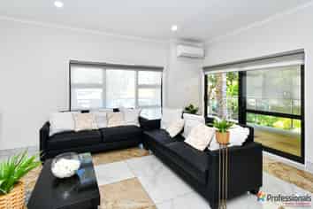 4225A Great North Road, Glendene