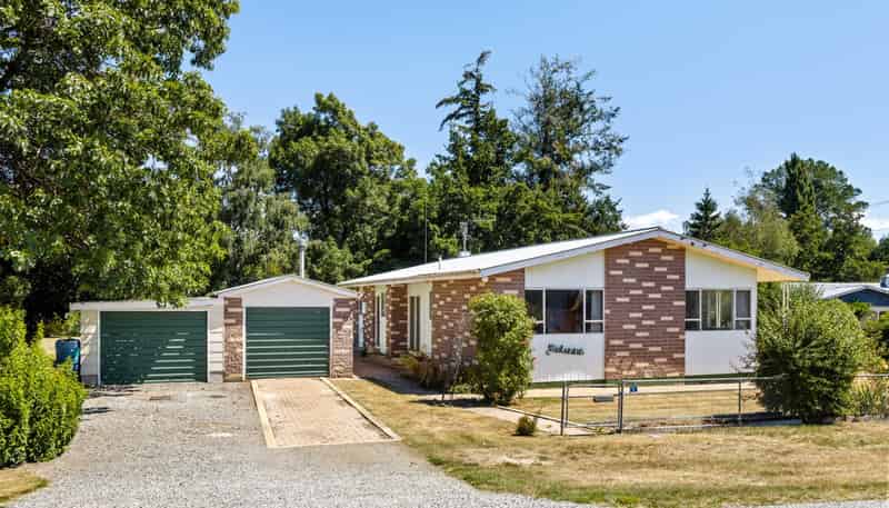 6 Cambridge Road, Patearoa, Ranfurly