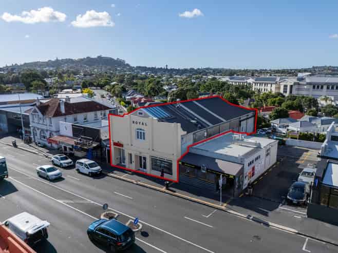 Highly motivated vendor: Clear instruction to sell