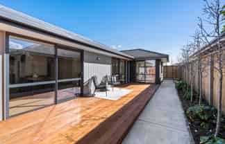 11 Magnolia Drive, Springlands