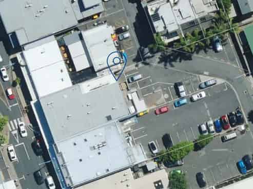 Unique Alleyway Office in the Heart of the Mount