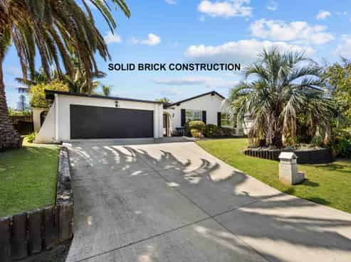 8 Hedge Row, Sunnyhills