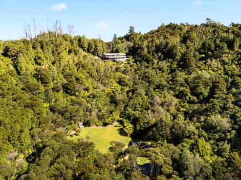 352 Wright Road, Dairy Flat