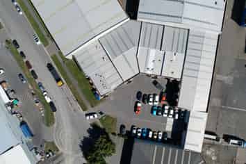 269sqm modern warehouse for lease – prime location