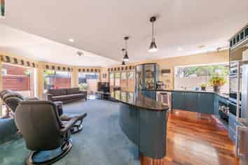 145 Waterloo Road, Hutt Central