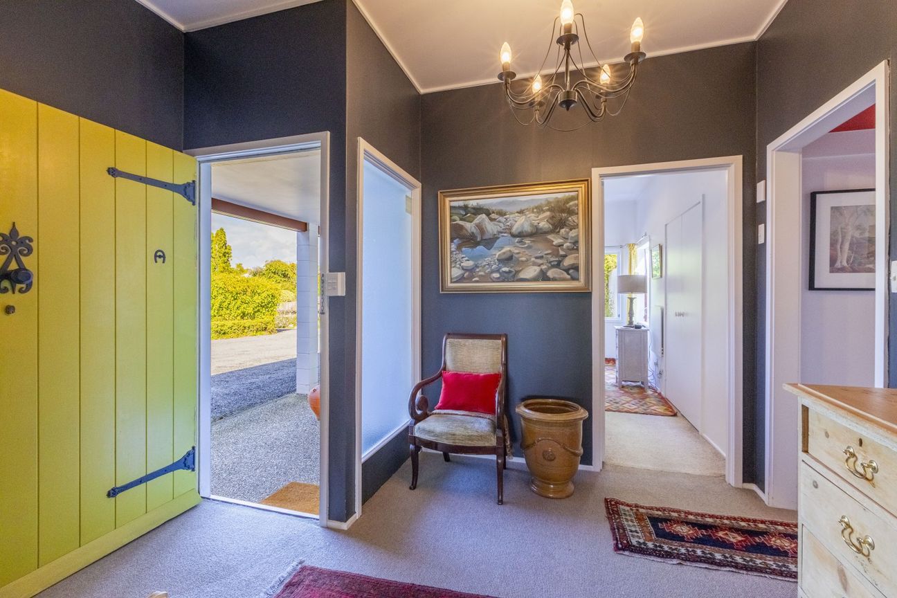 House in Waipukurau - View 4
