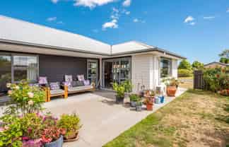 24 Barry Curtis Place, Levin