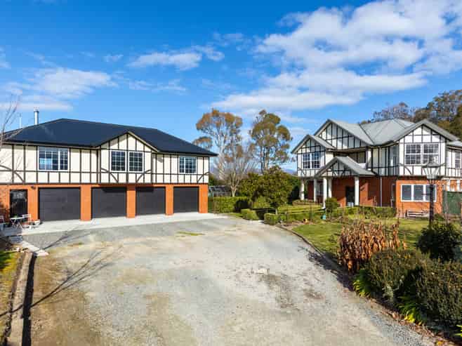 32 Guernsey Road, Renwick