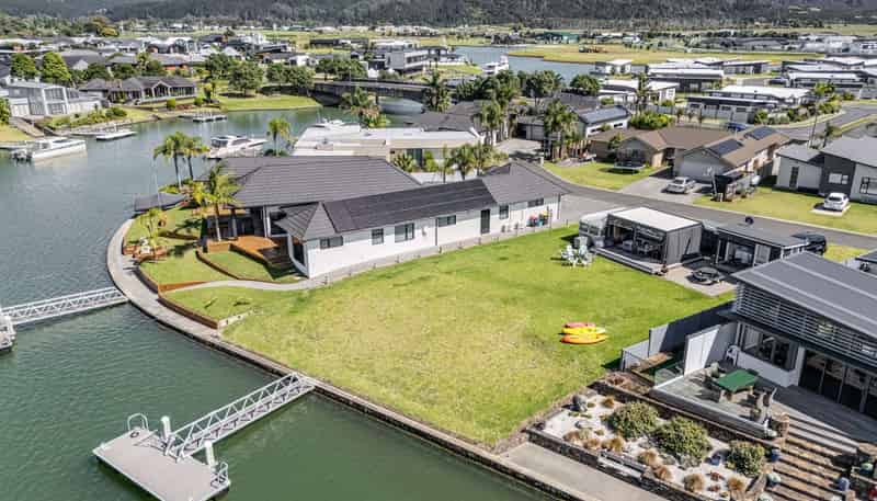 14 Mermaid Place, Whitianga
