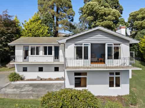 3 Prospect Row, Roseneath