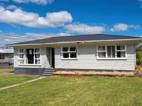 122 George Street, Hikurangi