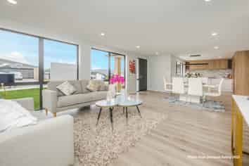 4 Rere Awa Road, Glenbrook