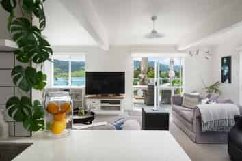 12 Moana Drive, Tanners Point