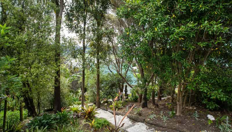 12 Moana Drive, Tanners Point