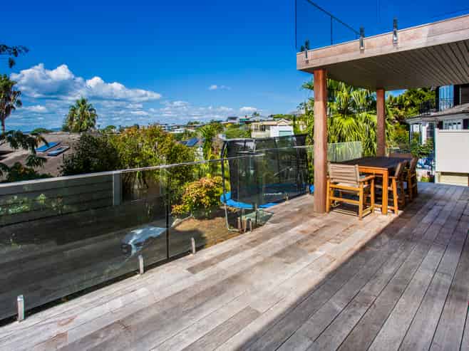 4/92 Churchill Road, Murrays Bay