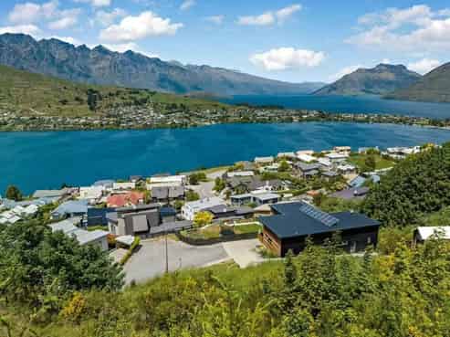 12 Birch Lane, Queenstown Central