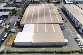 Logistics Warehouse + DG Storage